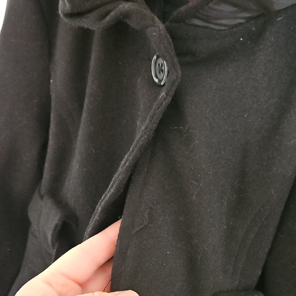 Free W Bundle Yoki Black Hooded Jacket for Kids - Picture 6 of 8